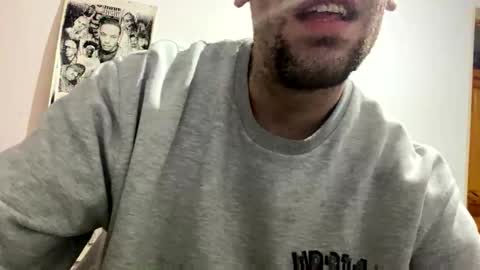 Snapshot of amyyrlikesdeep chatting on October 20, 3:32 am amyyrlikesdeep online show from October 20, 3:32 am