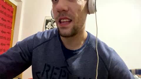 Snapshot of amyyrlikesdeep chatting on October 31, 3:41 am amyyrlikesdeep online show from October 31, 3:41 am