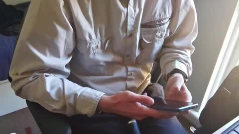 A online show from April 22, 12:21 pm