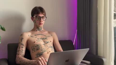 simon online show from June 14, 5:09 am