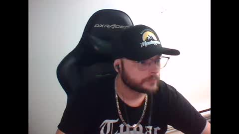 anarchyy1994 online show from June 2, 8:37 am