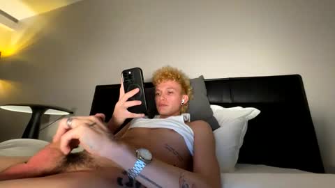 Snapshot of anddres_boss chatting on February 13, 5:44 pm Tell Me ANDRESS ----- online show from February 13, 5:44 pm
