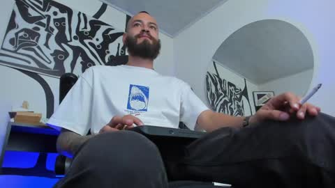 Andrs   -                   online show from April 11, 1:46 am