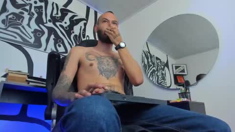 Andrs   -                   online show from March 21, 9:08 pm