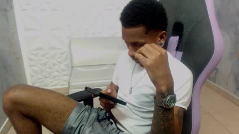 ANDERSON online show from February 4, 7:09 pm