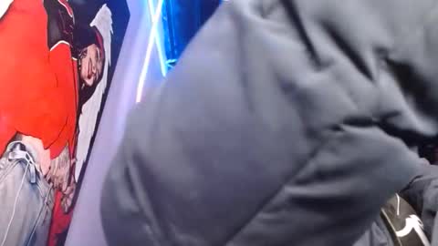 Andres Troyer online show from February 5, 12:34 pm