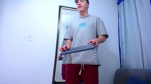 Andre Parker online show from November 29, 2:35 am