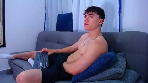 Andre Parker online show from January 15, 11:40 pm