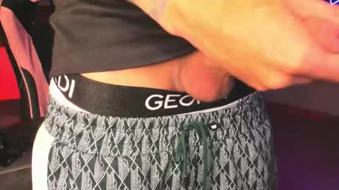 andrees_s online show from March 5, 1:40 pm