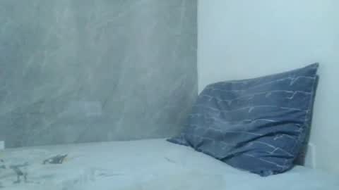 andres129494 online show from April 11, 2:30 am