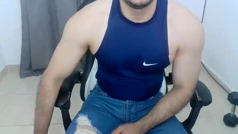 andres180950734 online show from November 6, 9:45 am