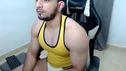 andres180950734 online show from June 19, 10:47 pm
