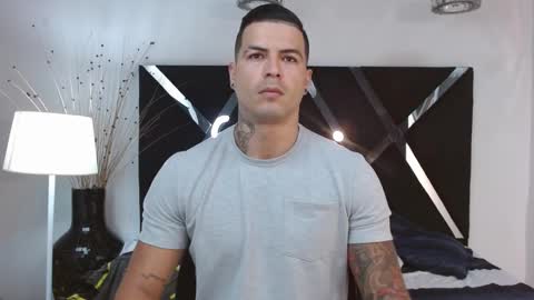 Snapshot of andres_clark chatting on March 2, 3:20 pm insta andres clark online show from March 2, 3:20 pm