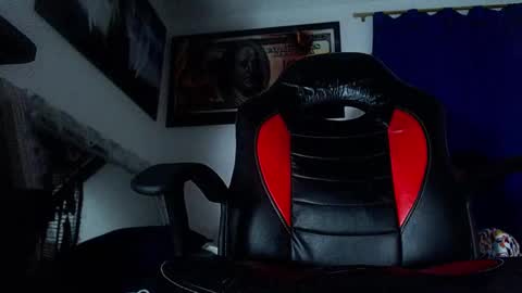 Andrs   o online show from February 21, 7:09 am