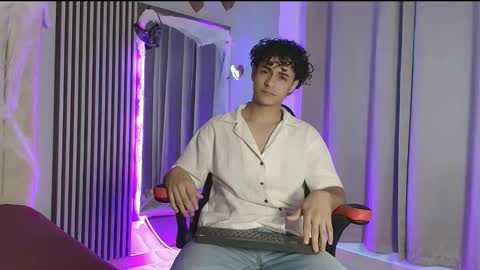 andres_cream online show from October 16, 12:13 pm