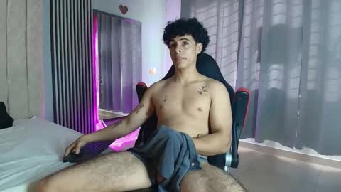 andres_cream online show from November 7, 1:25 pm