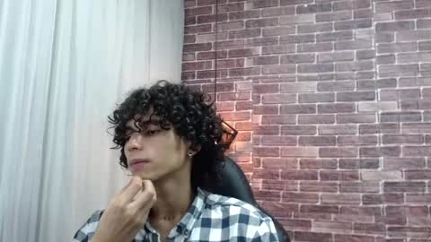 andres_ocasio online show from February 23, 12:32 pm