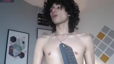 andres_ocasio online show from October 8, 3:22 am