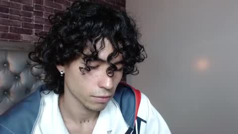 andres_ocasio online show from March 7, 2:23 pm