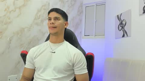 Snapshot of andres_stud777 chatting on September 21, 4:56 am ANDRES online show from September 21, 4:56 am