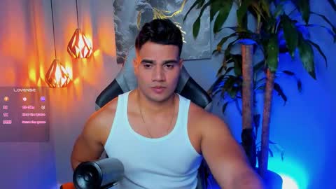 Snapshot of andresfiit chatting on October 26, 6:37 am Andres online show from October 26, 6:37 am