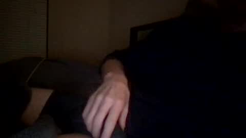andresgarcia2424 online show from January 12, 3:17 am
