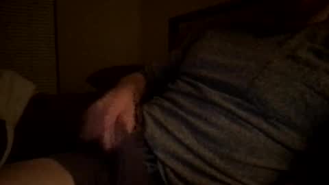 andresgarcia2424 online show from January 31, 2:37 am