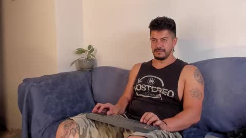 Andres online show from February 4, 8:20 am