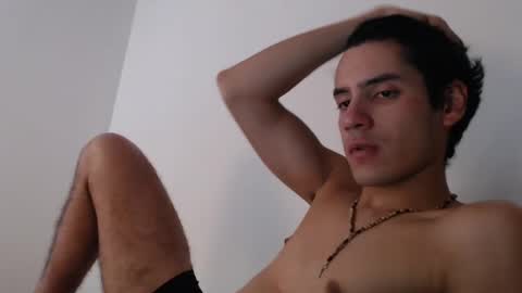 Snapshot of andrestorres0 chatting on December 9, 4:01 am Andres Torres online show from December 9, 4:01 am