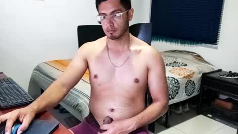 andresvergon85 online show from March 6, 2:41 am