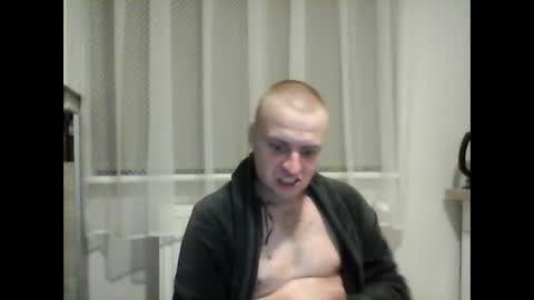 Snapshot of andrew3356577 chatting on January 19, 1:53 am andrew3356577 online show from January 19, 1:53 am