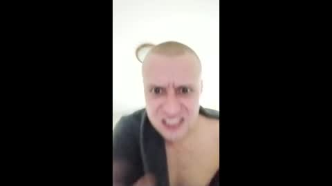 andrew3356577 online show from November 23, 5:29 am