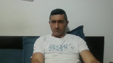 andrew973578 online show from March 10, 11:05 am