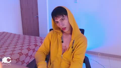 Andrew Courtz online show from April 9, 8:59 pm