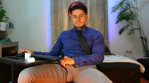 Andrew online show from May 5, 4:47 am