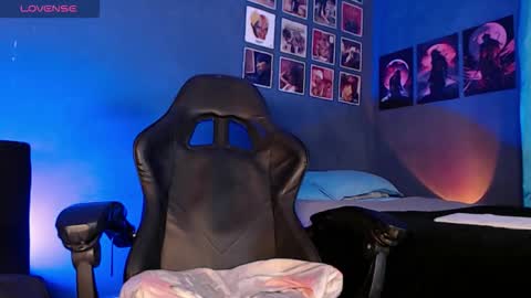 Andrew online show from October 10, 4:28 am