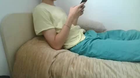 Snapshot of andrew_idk0g chatting on September 27, 1:20 pm Andrew online show from September 27, 1:20 pm