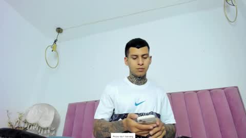 andrew_sanders69 online show from January 5, 7:17 pm