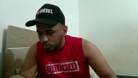 Andrew Texeira online show from September 16, 3:46 pm