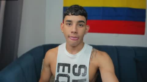 Andrew M. online show from April 26, 8:27 pm