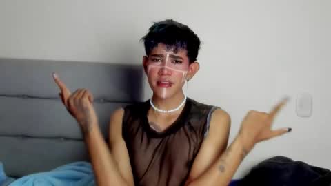 ANDREW independent model online show from January 5, 7:39 pm