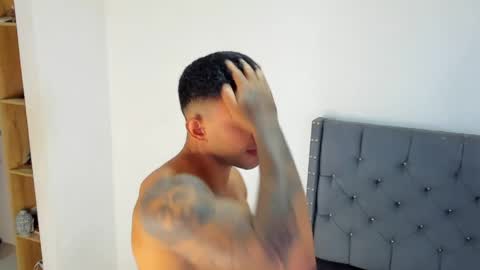 andrew online show from April 1, 1:24 pm