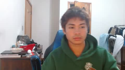 prettyboy420420 online show from January 9, 8:30 am