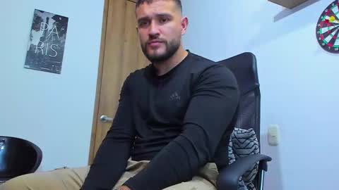 Andrew Diaz online show from October 6, 4:39 am