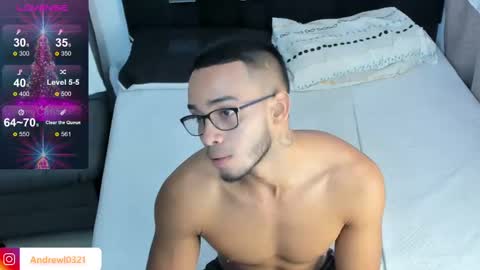 Snapshot of andrewl0321 chatting on January 20, 8:29 pm Follow me in Fansly online show from January 20, 8:29 pm