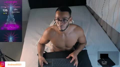 Snapshot of andrewl0321 chatting on December 20, 8:17 am Follow me in Fansly online show from December 20, 8:17 am