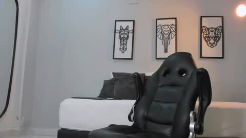 Andrewlamar21 online show from January 7, 2:16 pm