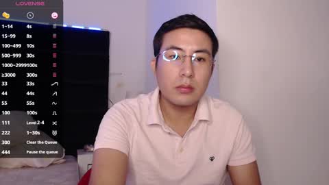 Snapshot of andrewmhilton_ chatting on February 22, 6:48 pm andrewmhilton_ online show from February 22, 6:48 pm