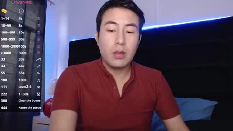 Snapshot of andrewmhilton_ chatting on March 1, 12:34 pm andrewmhilton_ online show from March 1, 12:34 pm