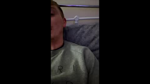 andrewshaw16 online show from February 8, 2:39 am